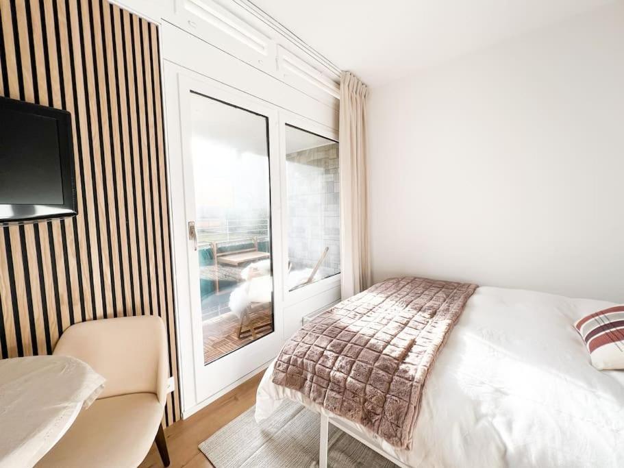 Muralto Bright Tiny Studio - Shared Pool & Sauna - Free Parking - Air Condition מראה חיצוני תמונה